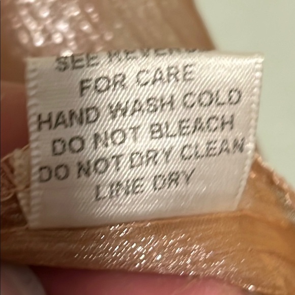 San Joy Shimmering Ruffle Blouse in Peach - Picture 5 of 6